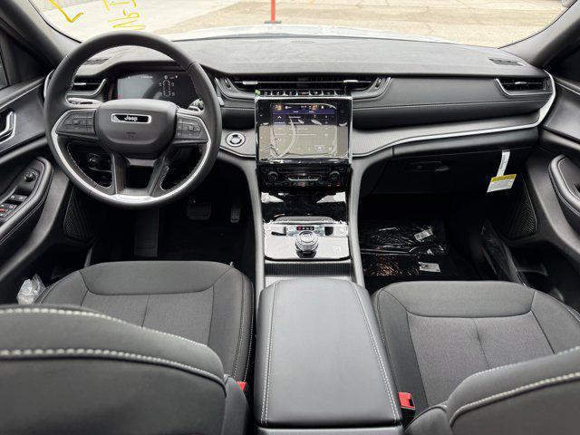 new 2025 Jeep Grand Cherokee L car, priced at $35,178