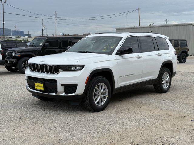 new 2025 Jeep Grand Cherokee L car, priced at $35,178