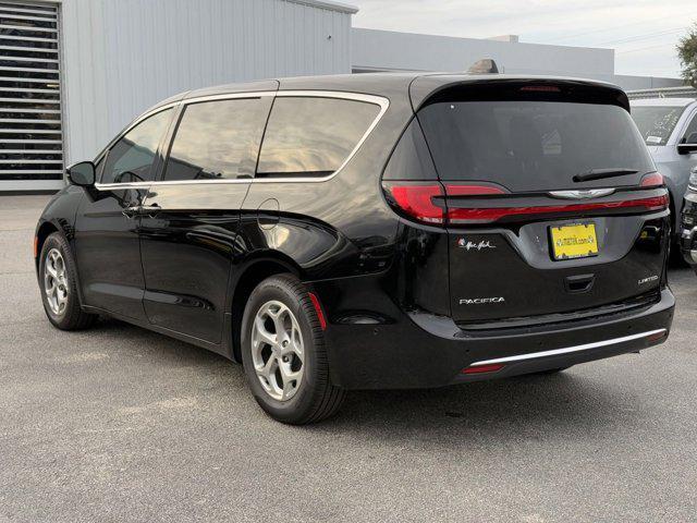 new 2024 Chrysler Pacifica car, priced at $38,374