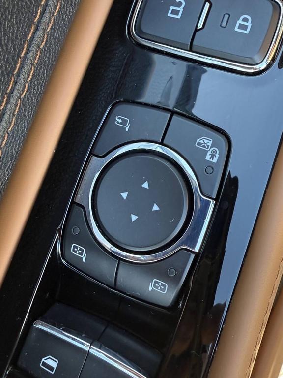 used 2022 Lincoln Aviator car, priced at $56,999