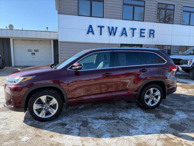 used 2018 Toyota Highlander car, priced at $26,499
