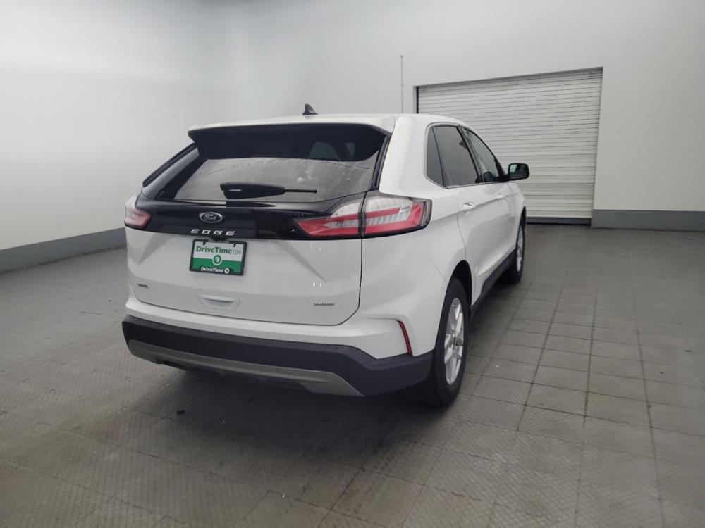 used 2024 Ford Edge car, priced at $25,095