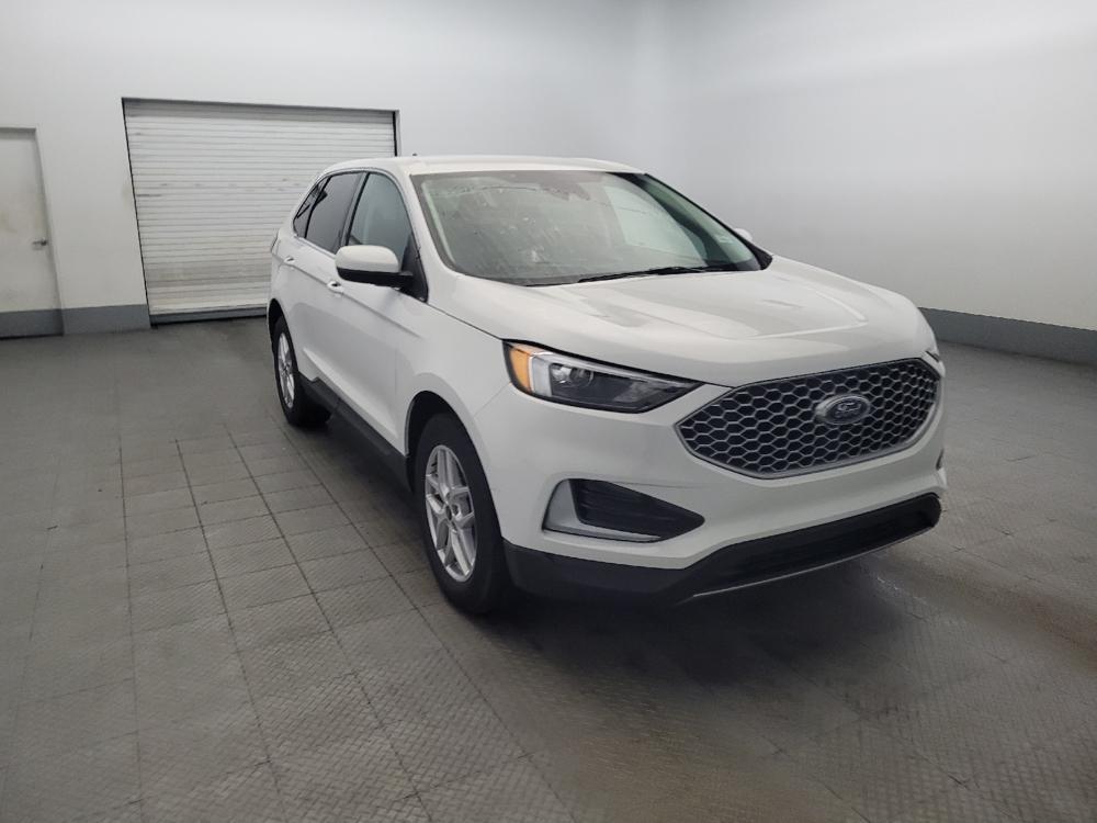 used 2024 Ford Edge car, priced at $25,095