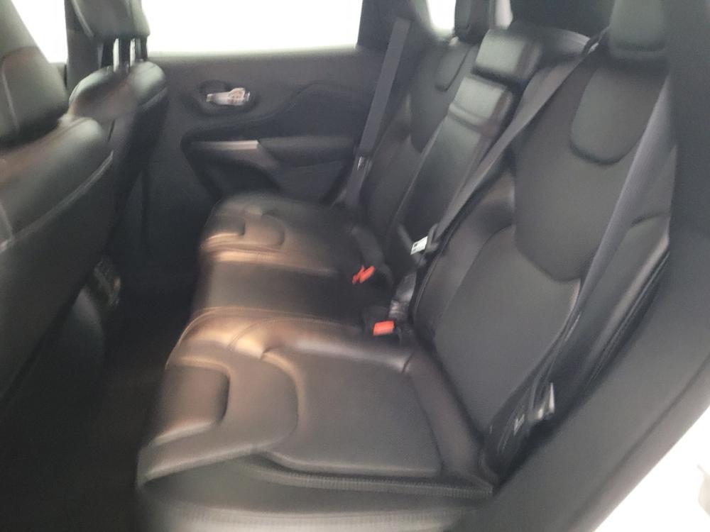 used 2019 Jeep Cherokee car, priced at $21,295