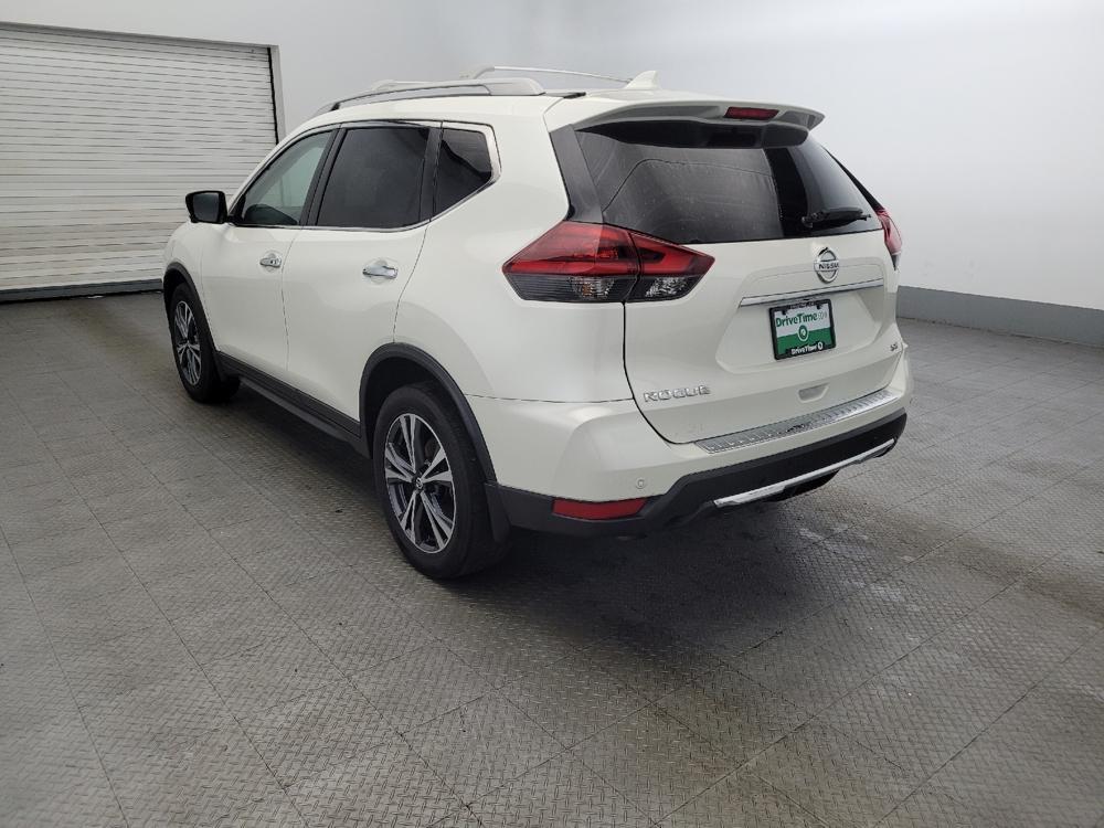 used 2019 Nissan Rogue car, priced at $17,095