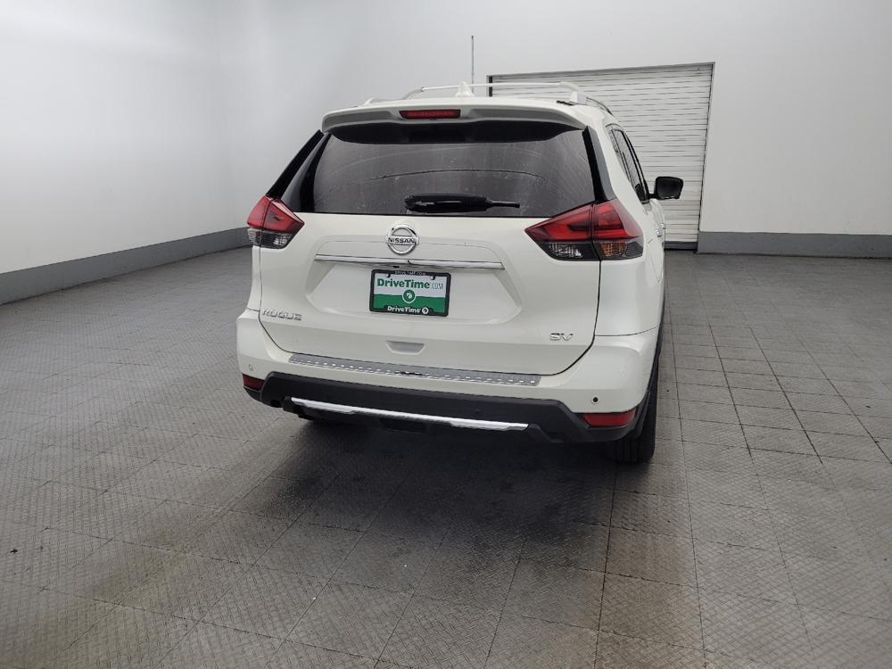 used 2019 Nissan Rogue car, priced at $17,095