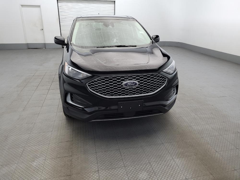 used 2024 Ford Edge car, priced at $24,795