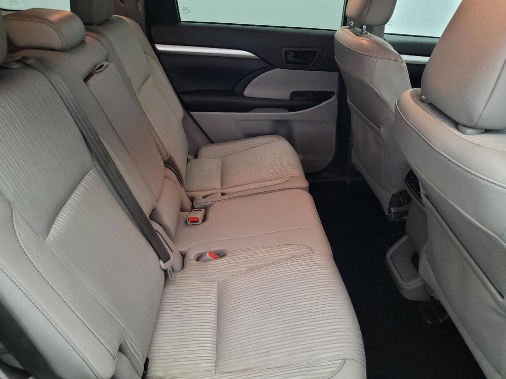 used 2017 Toyota Highlander car, priced at $22,495