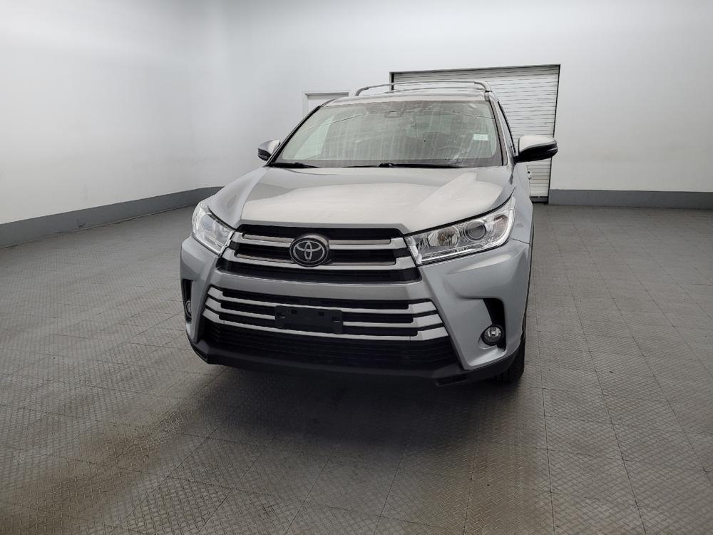 used 2017 Toyota Highlander car, priced at $22,495