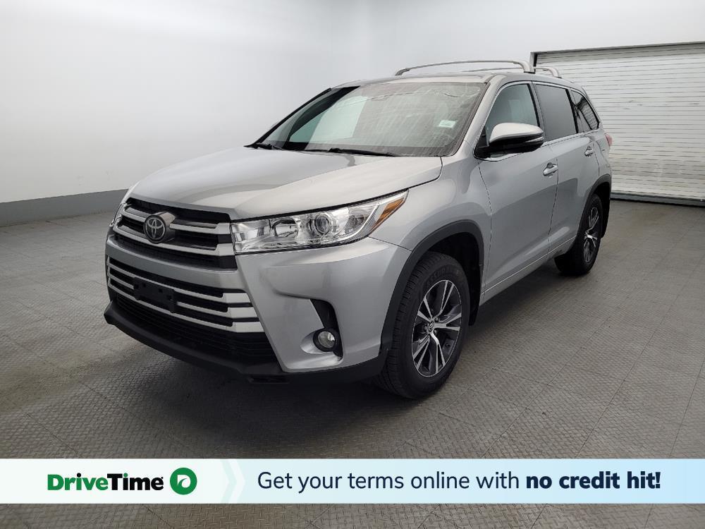 used 2017 Toyota Highlander car, priced at $22,495