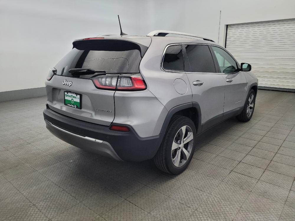 used 2020 Jeep Cherokee car, priced at $21,195