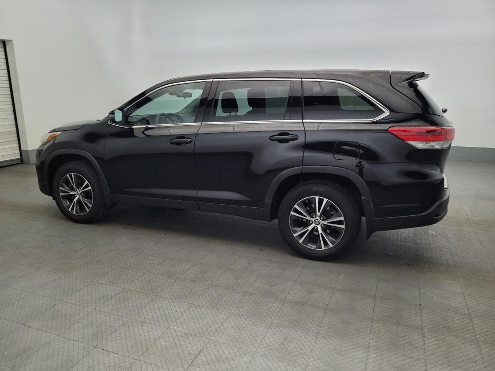 used 2019 Toyota Highlander car, priced at $24,195