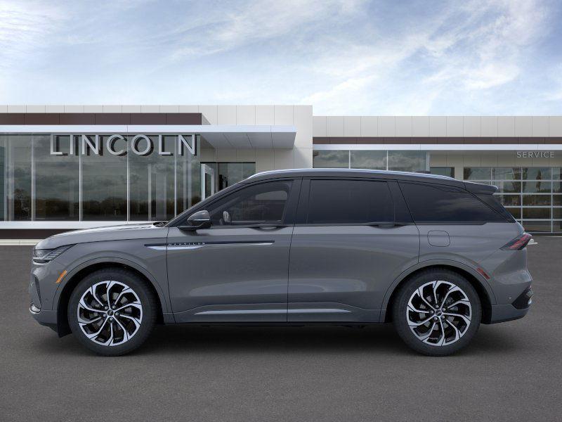 new 2024 Lincoln Nautilus car