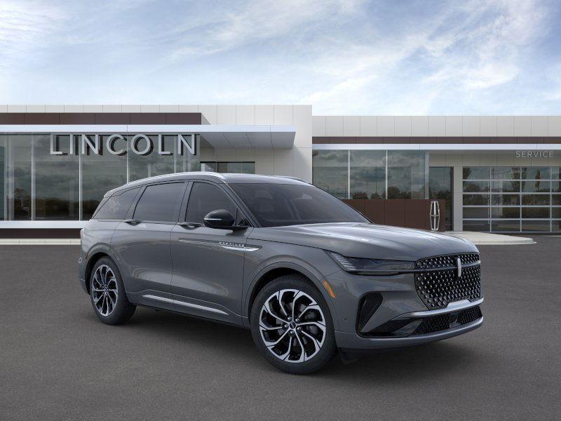 new 2024 Lincoln Nautilus car