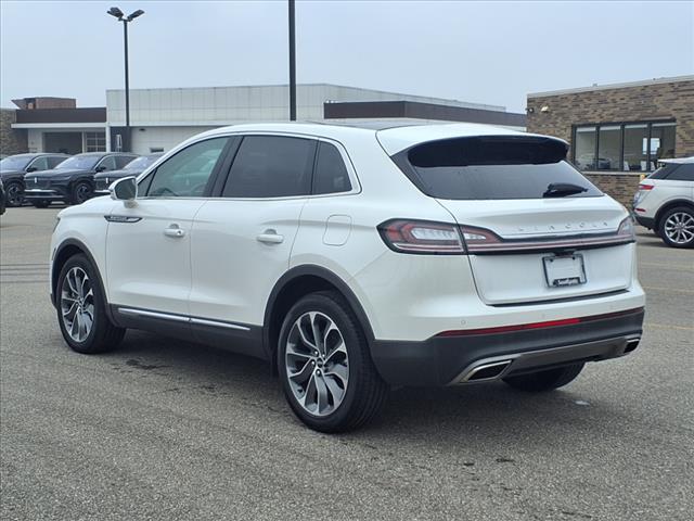 used 2022 Lincoln Nautilus car, priced at $37,963