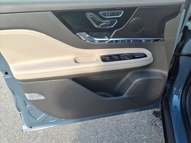 used 2023 Lincoln Corsair car, priced at $34,400