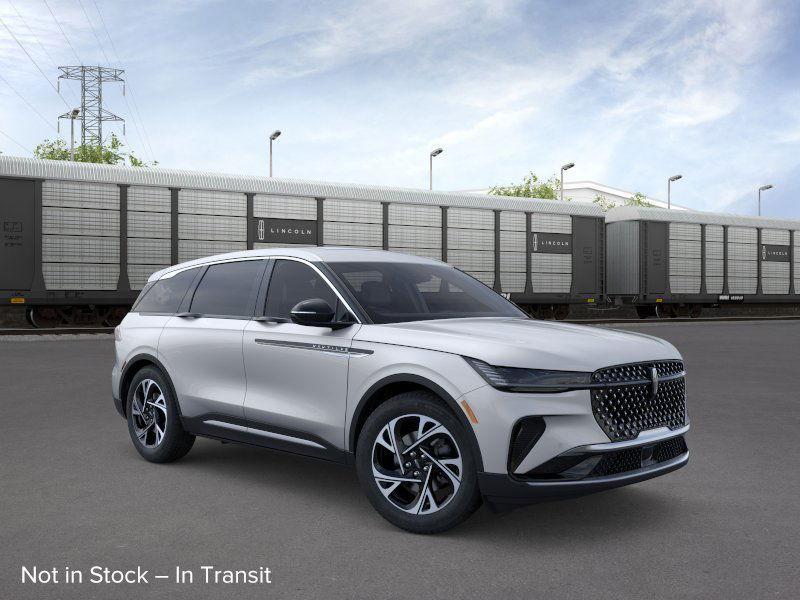 new 2025 Lincoln Nautilus car, priced at $61,570