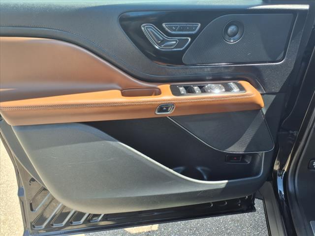 used 2021 Lincoln Aviator car, priced at $33,963