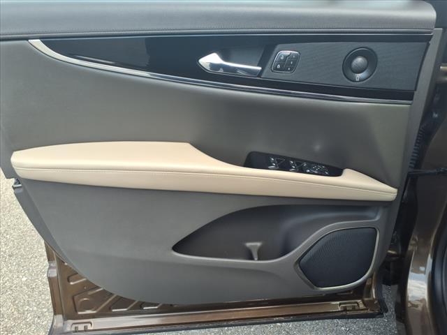 used 2022 Lincoln Nautilus car, priced at $36,963