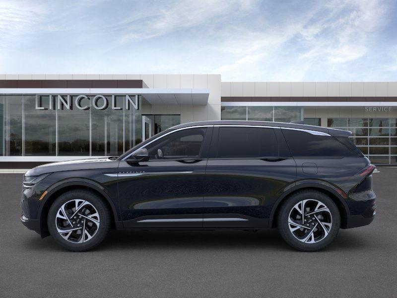 new 2025 Lincoln Nautilus car