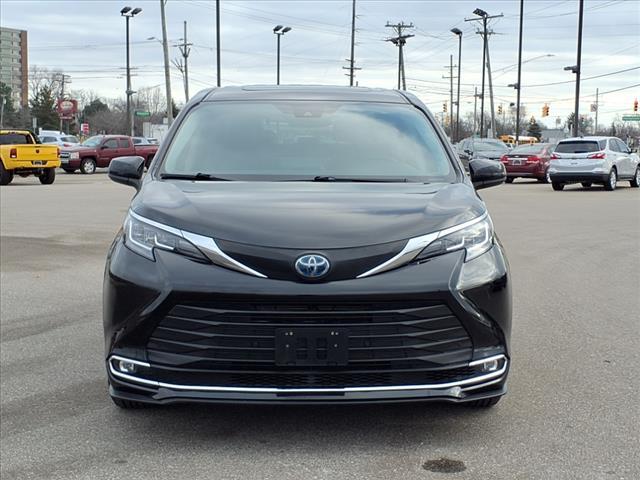 used 2021 Toyota Sienna car, priced at $36,963