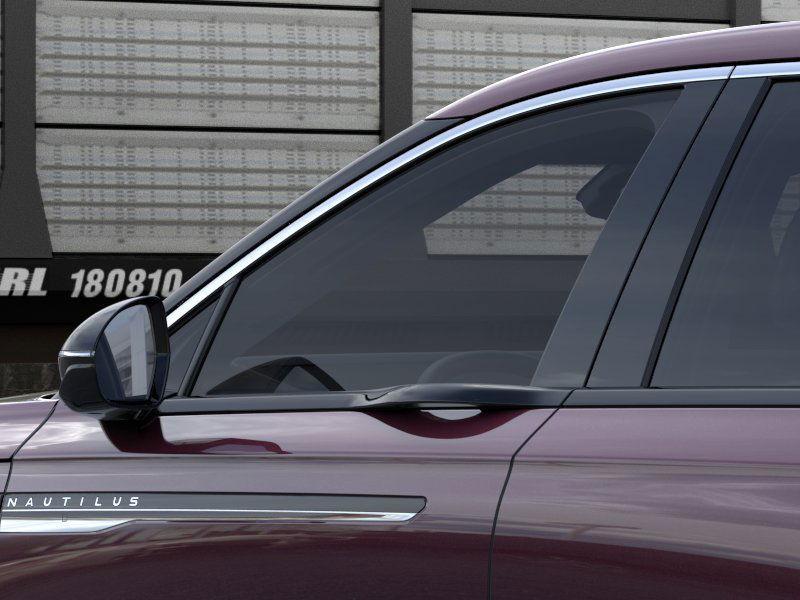 new 2025 Lincoln Nautilus car, priced at $62,320