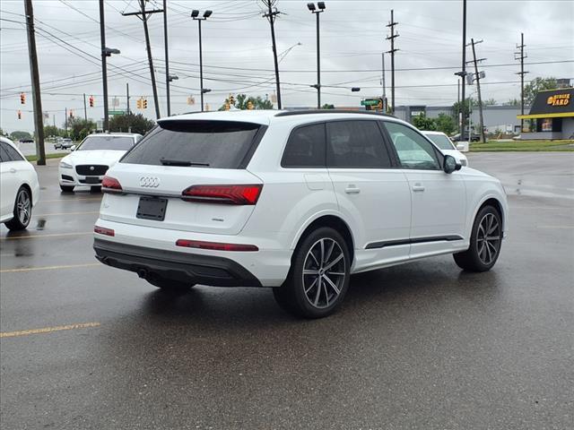 used 2022 Audi Q7 car, priced at $33,963