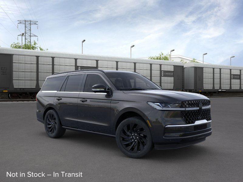 new 2025 Lincoln Navigator car, priced at $108,555