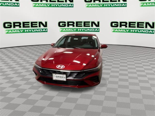 new 2025 Hyundai Elantra car, priced at $27,313