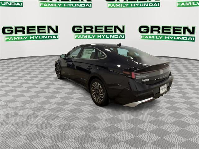 new 2025 Hyundai Sonata Hybrid car, priced at $36,910