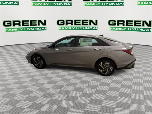 new 2025 Hyundai Elantra car, priced at $22,747