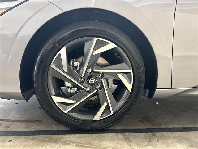 new 2025 Hyundai Elantra car, priced at $22,747