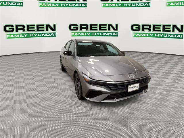 new 2025 Hyundai Elantra car, priced at $22,747