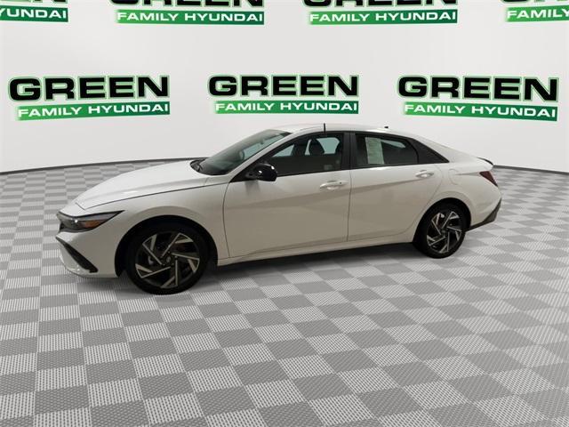 used 2025 Hyundai ELANTRA HEV car, priced at $27,990