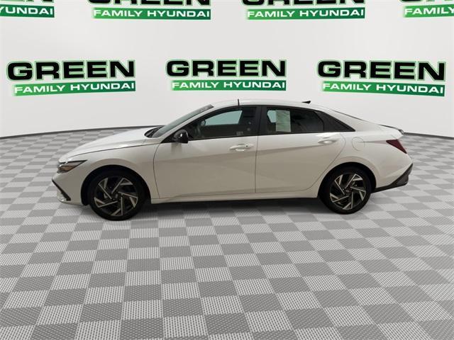 used 2025 Hyundai ELANTRA HEV car, priced at $27,990