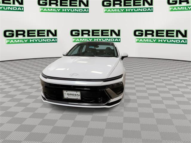 new 2026 Hyundai Sonata Hybrid car, priced at $39,241