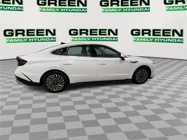 new 2026 Hyundai Sonata Hybrid car, priced at $39,241
