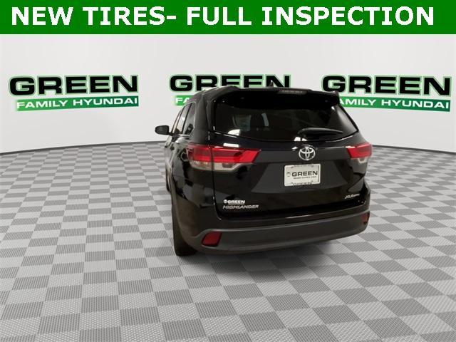 used 2019 Toyota Highlander car, priced at $24,499