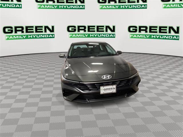 new 2025 Hyundai ELANTRA HEV car, priced at $29,306