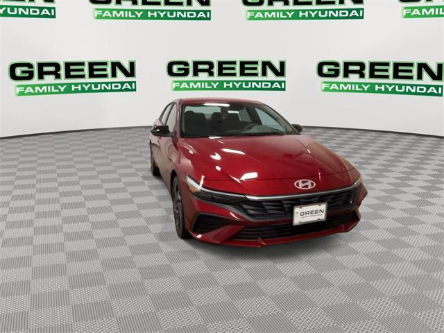new 2025 Hyundai Elantra car, priced at $23,581