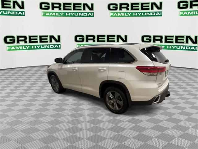 used 2018 Toyota Highlander car, priced at $27,839