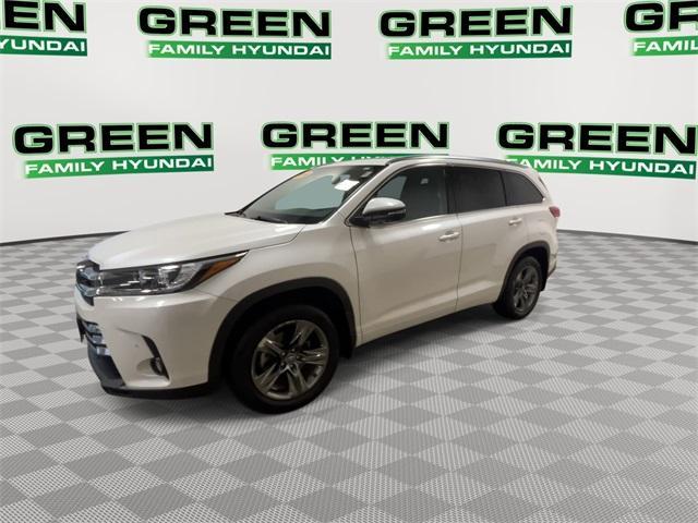used 2018 Toyota Highlander car, priced at $27,839
