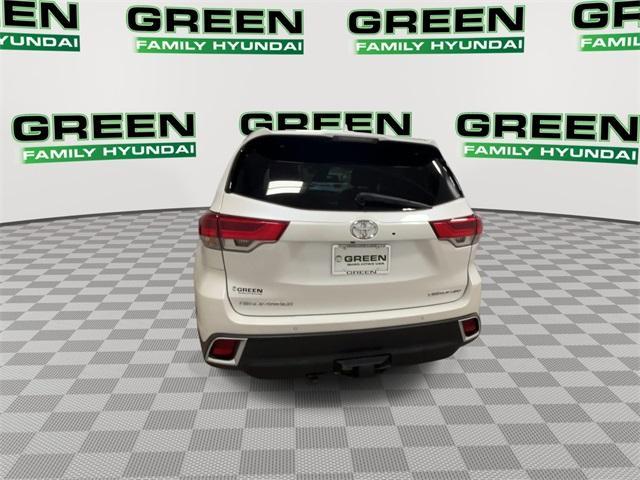 used 2018 Toyota Highlander car, priced at $27,839