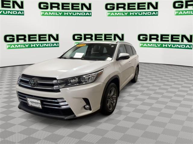 used 2018 Toyota Highlander car, priced at $27,839