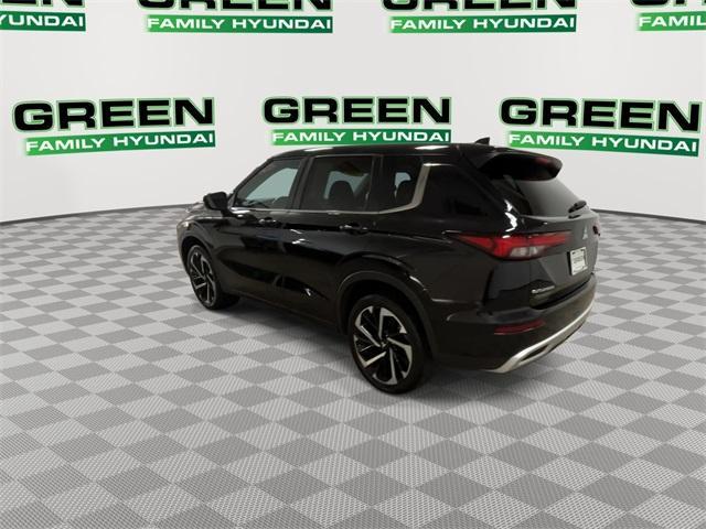 used 2024 Mitsubishi Outlander car, priced at $22,166