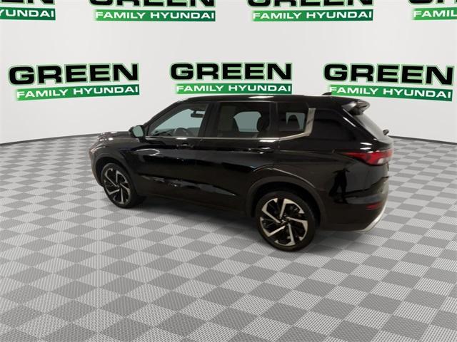 used 2024 Mitsubishi Outlander car, priced at $22,166