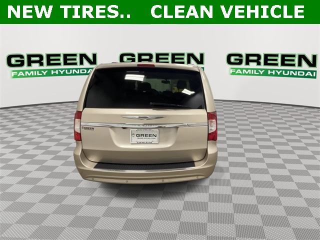used 2014 Chrysler Town & Country car, priced at $8,995