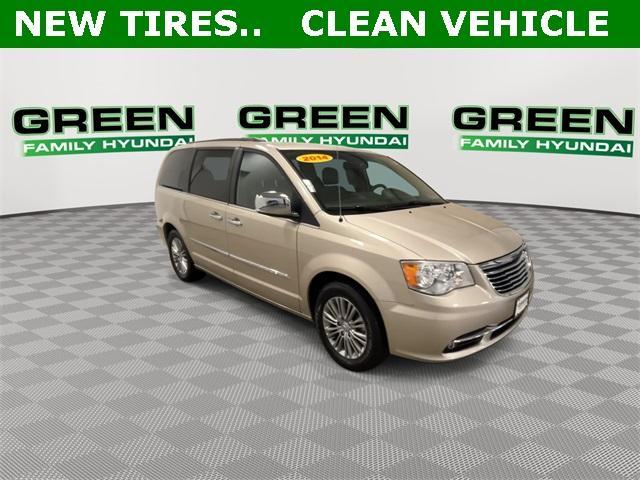 used 2014 Chrysler Town & Country car, priced at $8,995