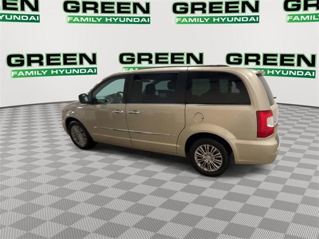 used 2014 Chrysler Town & Country car, priced at $10,583