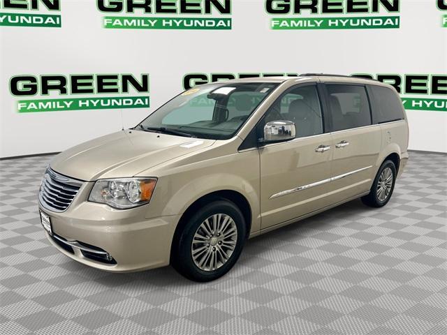 used 2014 Chrysler Town & Country car, priced at $10,583